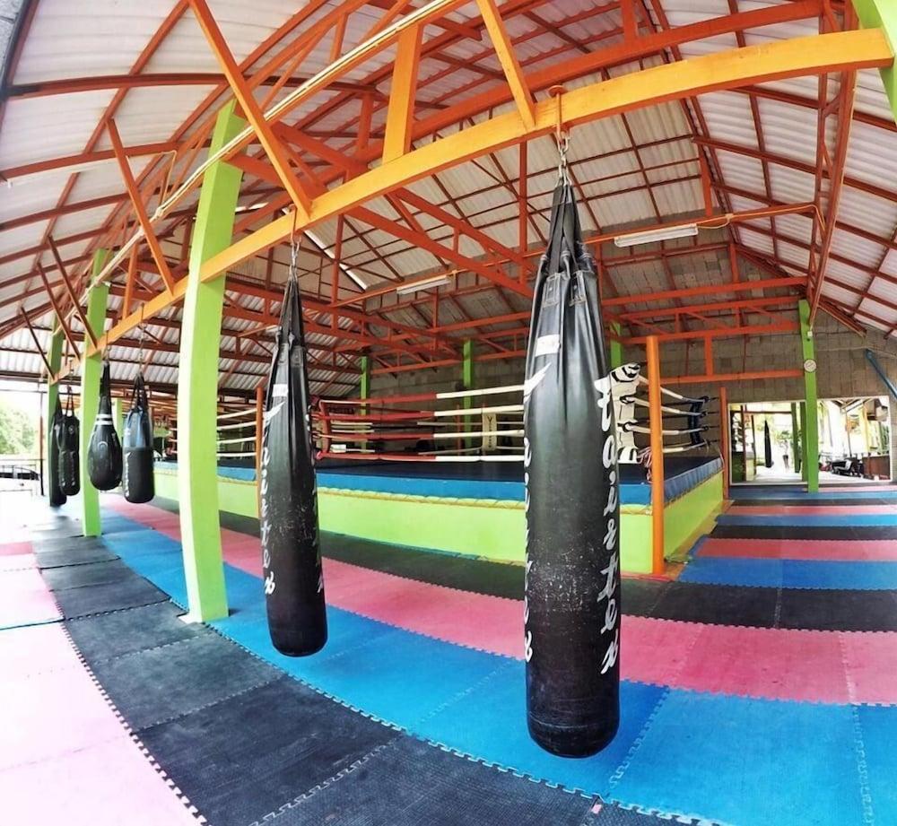 VII House Rawai Phuket Villa Екстериор снимка